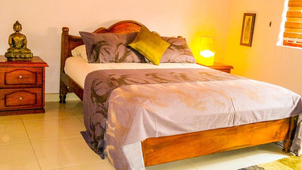 Serendib Guest House Νεγκόμπο Δωμάτιο φωτογραφία